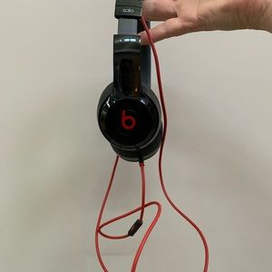 Beats Over the Ear Headphones with Case